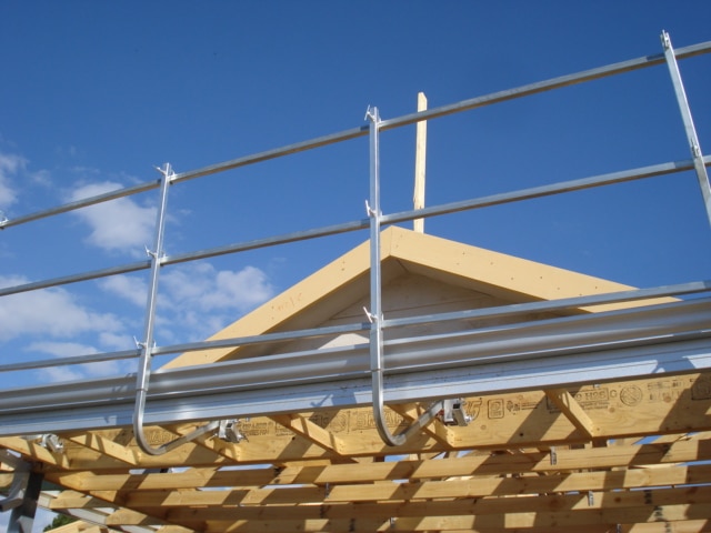 Roof Edge Protection 2288 Global Scaffold Scaffold Sales Australia