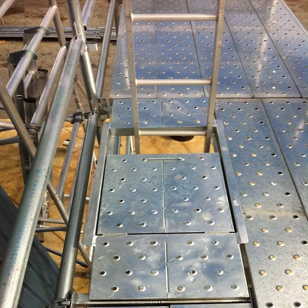Kwikstage Scaffolding with Internal Ladder Access